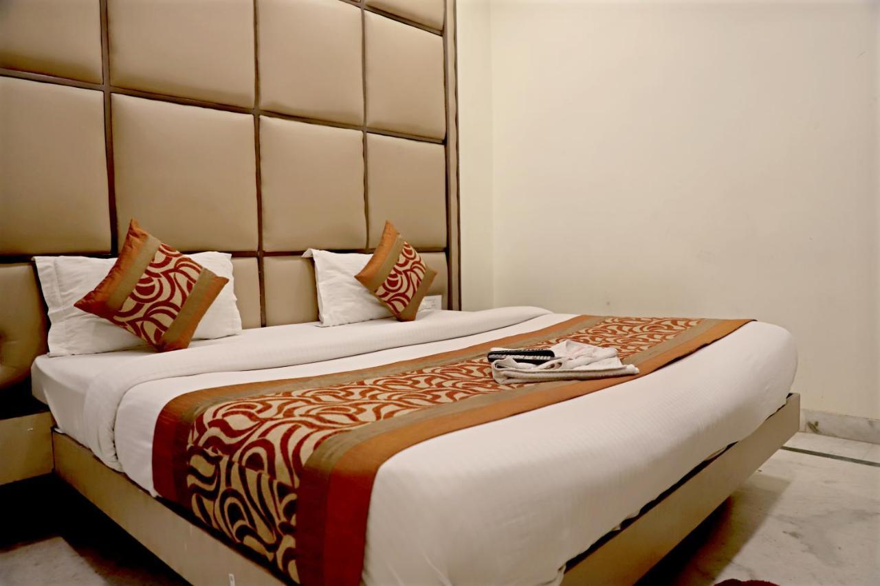 Hotel Klick International At "5 Min Walking " From New Delhi Railway Station Exterior foto