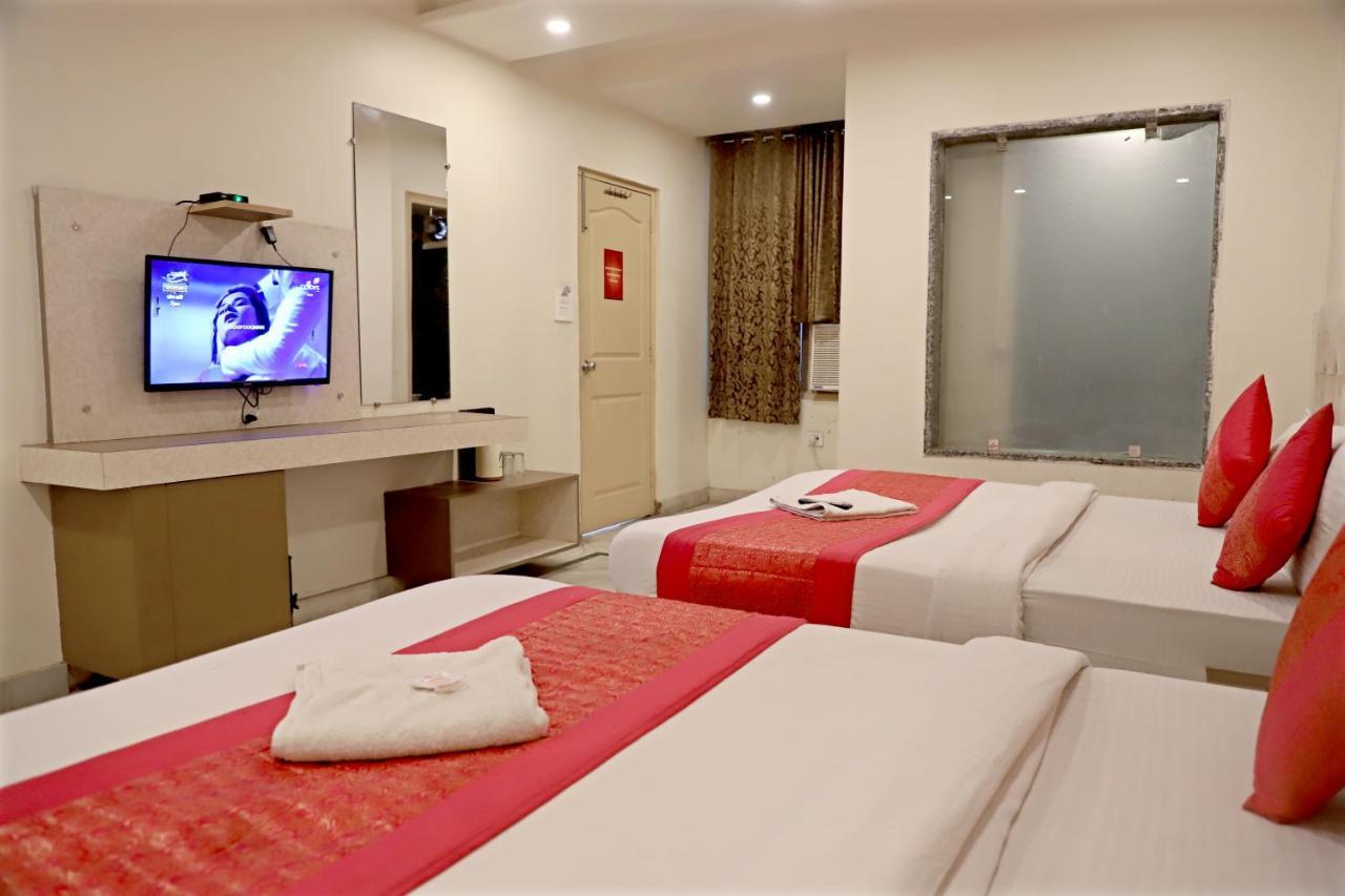 Hotel Klick International At "5 Min Walking " From New Delhi Railway Station Exterior foto